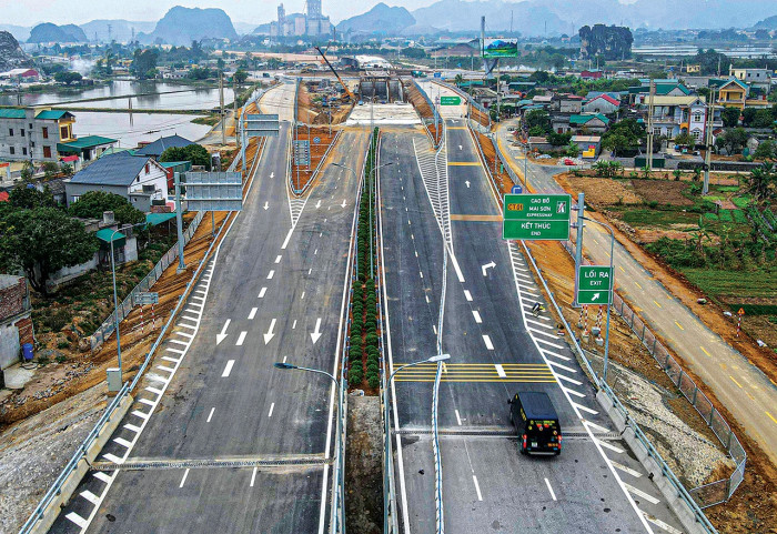 Lợi gì từ chỉ định thầu cao tốc Bắc-Nam? 1