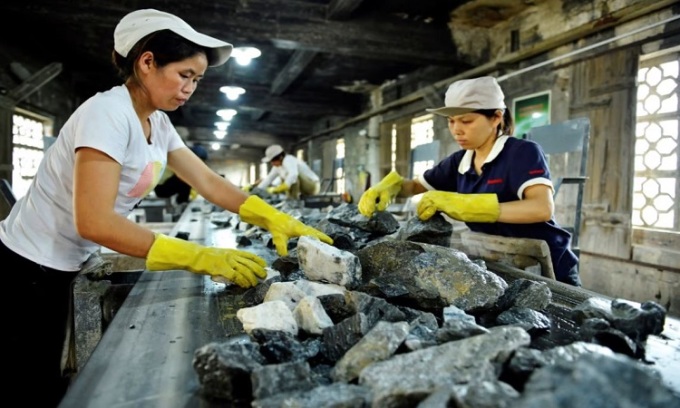 Các công ty Trung Quốc sản xuất 70.000 tấn tungsten vào năm 2019. Ảnh: Reuters