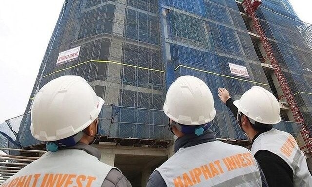 Cổ đông Hải Phát nối dài ngày vui