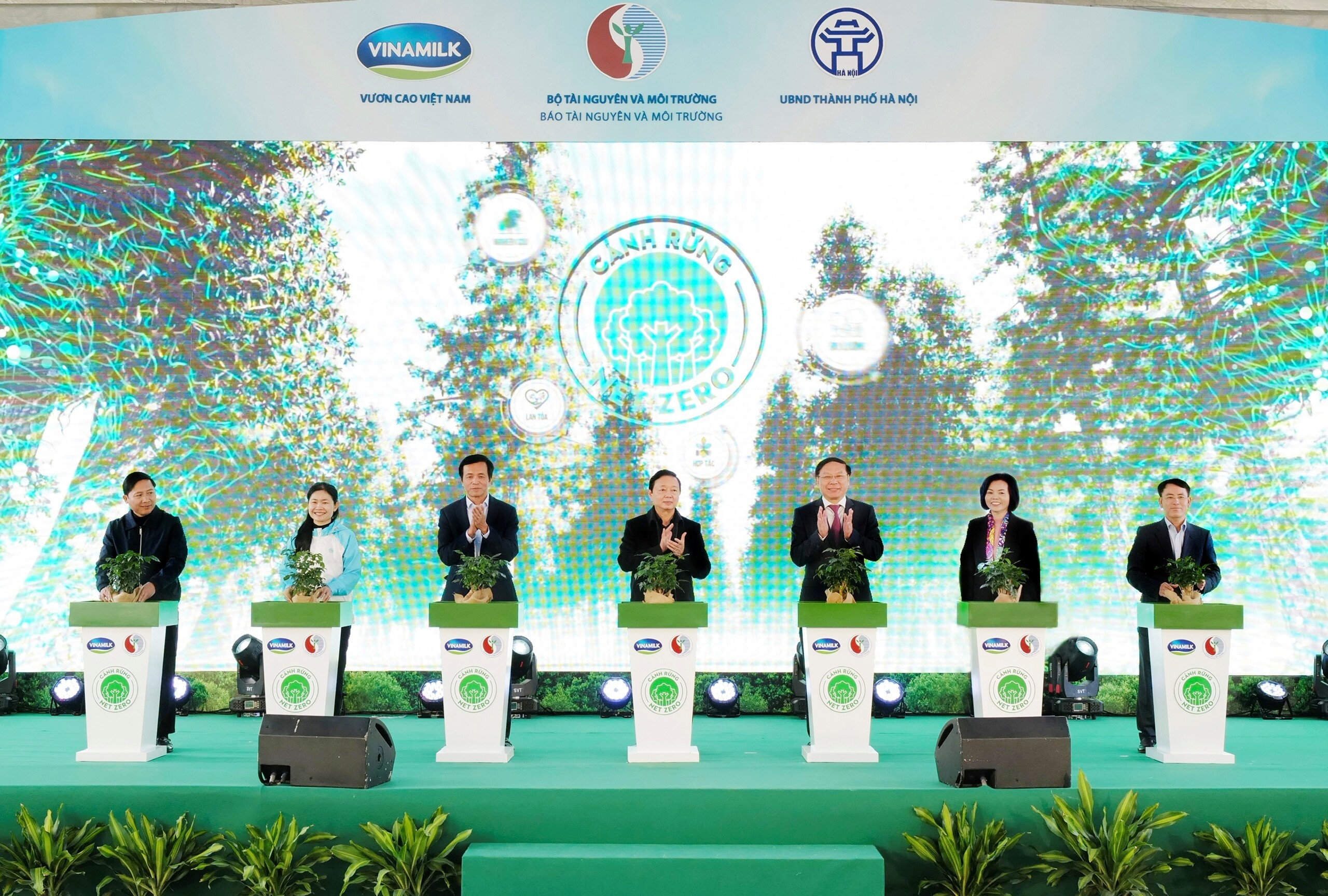 Vinamilk tiếp tục có nhà máy trung hòa carbon thêm mảnh ghép xanh cho tiến trình Net Zero