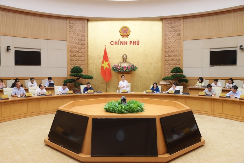 Phó Thủ tướng Hồ Đức Phớc: Cổ phần hóa là để doanh nghiệp mạnh lên chứ không phải bán đất- Ảnh 3. Phó Thủ tướng Hồ Đức Phớc: Cổ phần hóa là để doanh nghiệp mạnh lên chứ không phải bán đất- Ảnh 3.