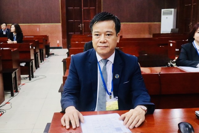 Luật sư đề nghị áp dụng tình tiết giảm nhẹ 'phạm tội do lạc hậu’ cho một đồng phạm của bà Trương Mỹ Lan- Ảnh 2.