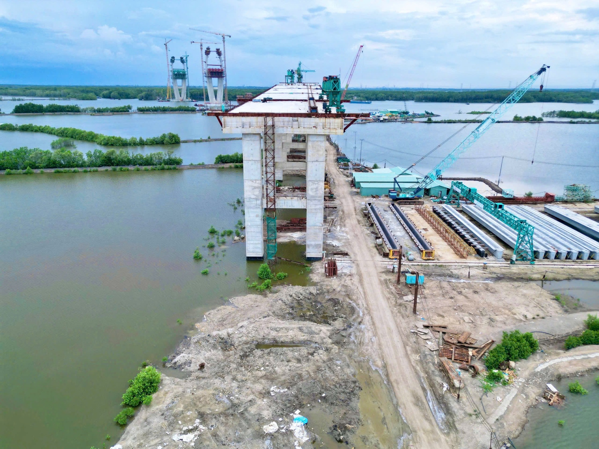 Cận cảnh dự án cầu có nhịp chính dài nhất Đông Nam Á, nối Bà Rịa - Vũng Tàu với Đồng Nai- Ảnh 9. Cận cảnh dự án cầu có nhịp chính dài nhất Đông Nam Á, nối Bà Rịa - Vũng Tàu với Đồng Nai- Ảnh 9.