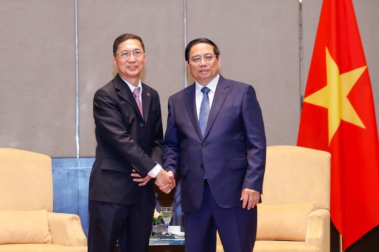 Gặp Thủ tướng, lãnh đạo Tập đoàn BĐS lớn bậc nhất Malaysia, đang đầu tư loạt dự án quy mô hơn 5 tỷ USD tại Việt Nam ngỏ ý muốn đầu tư thêm hàng tỷ USD trong thời gian tới- Ảnh 1.