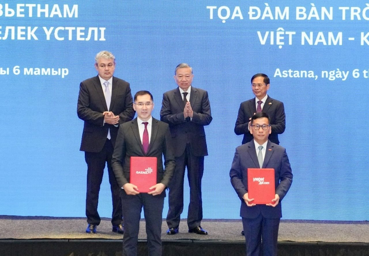 Vietjet ra mắt hãng hàng không Vietjet Qazaqstan- Ảnh 2.