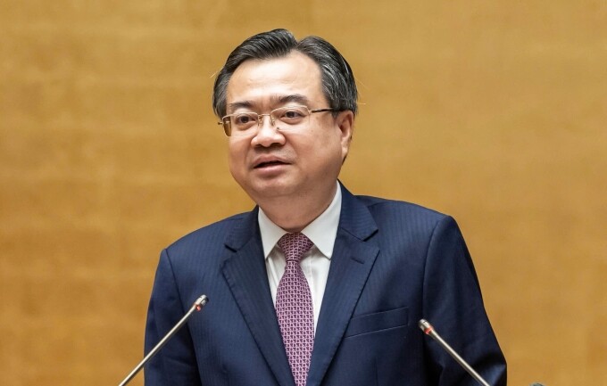 Ông Nguyễn Thanh Nghị - Trưởng Ban Chính sách, chiến lược Trung ương trình bày chuyên đề Nghị quyết 70 tại hội nghị, ngày 16/9. Ảnh: Hoàng Phong