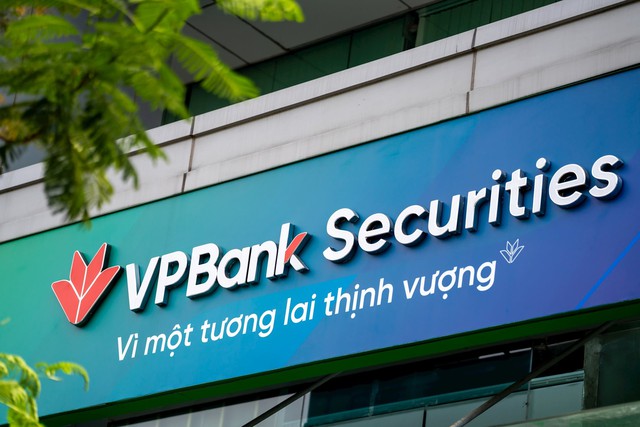 Nóng: Chứng khoán VPBank lên chiến lược tham gia sàn giao dịch tài sản mã hóa, sàn giao dịch vàng, hướng tới lợi nhuận 17.500 tỷ vào năm 2030