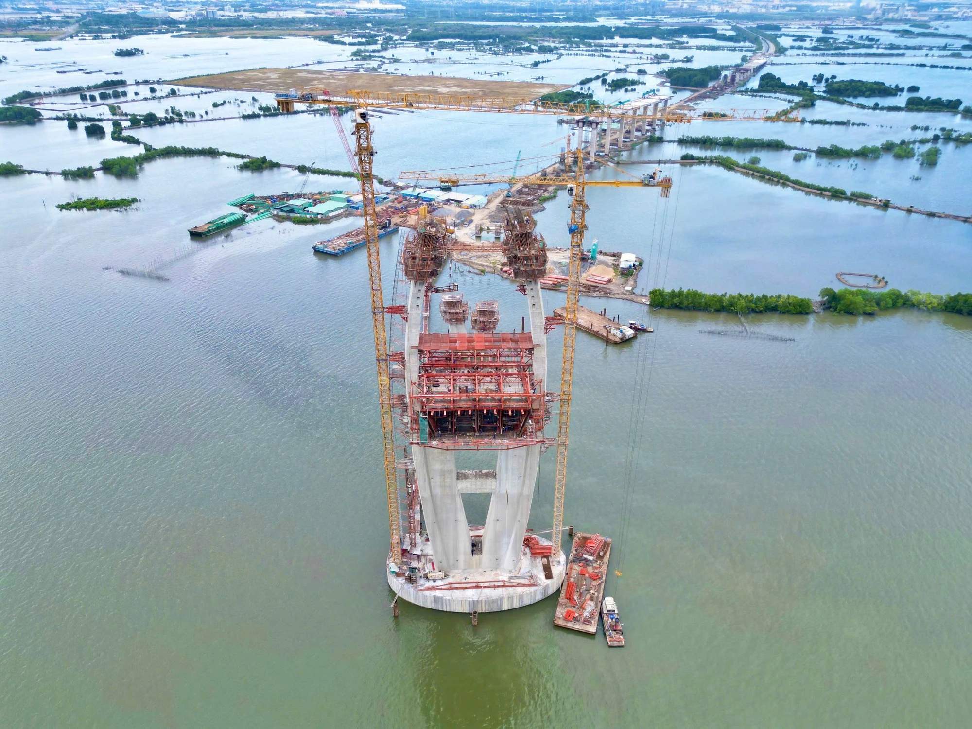 Cận cảnh dự án cầu có nhịp chính dài nhất Đông Nam Á, nối Bà Rịa - Vũng Tàu với Đồng Nai- Ảnh 1. Cận cảnh dự án cầu có nhịp chính dài nhất Đông Nam Á, nối Bà Rịa - Vũng Tàu với Đồng Nai- Ảnh 1.