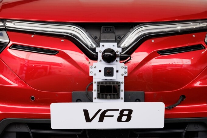 Tỷ phú Phạm Nhật Vượng bắt tay đại gia Hồ Xuân Năng thử nghiệm công nghệ tự lái trên xe VinFast- Ảnh 2.