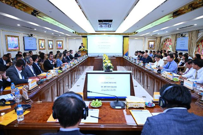 Nhiều tập đoàn Hoa Kỳ muốn bắt tay T&T Group phát triển hàng không Việt Nam- Ảnh 1. Nhiều tập đoàn Hoa Kỳ muốn bắt tay T&T Group phát triển hàng không Việt Nam- Ảnh 1.