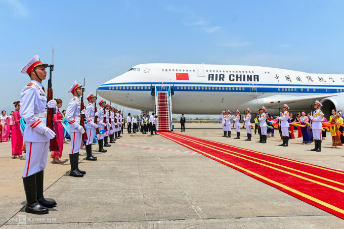 Đội tiêu binh sẵn sàng nghi thức đón tiếp Tổng Bí thư, Chủ tịch Trung Quốc Tập Cận Bình. Ảnh: Trung Kiên