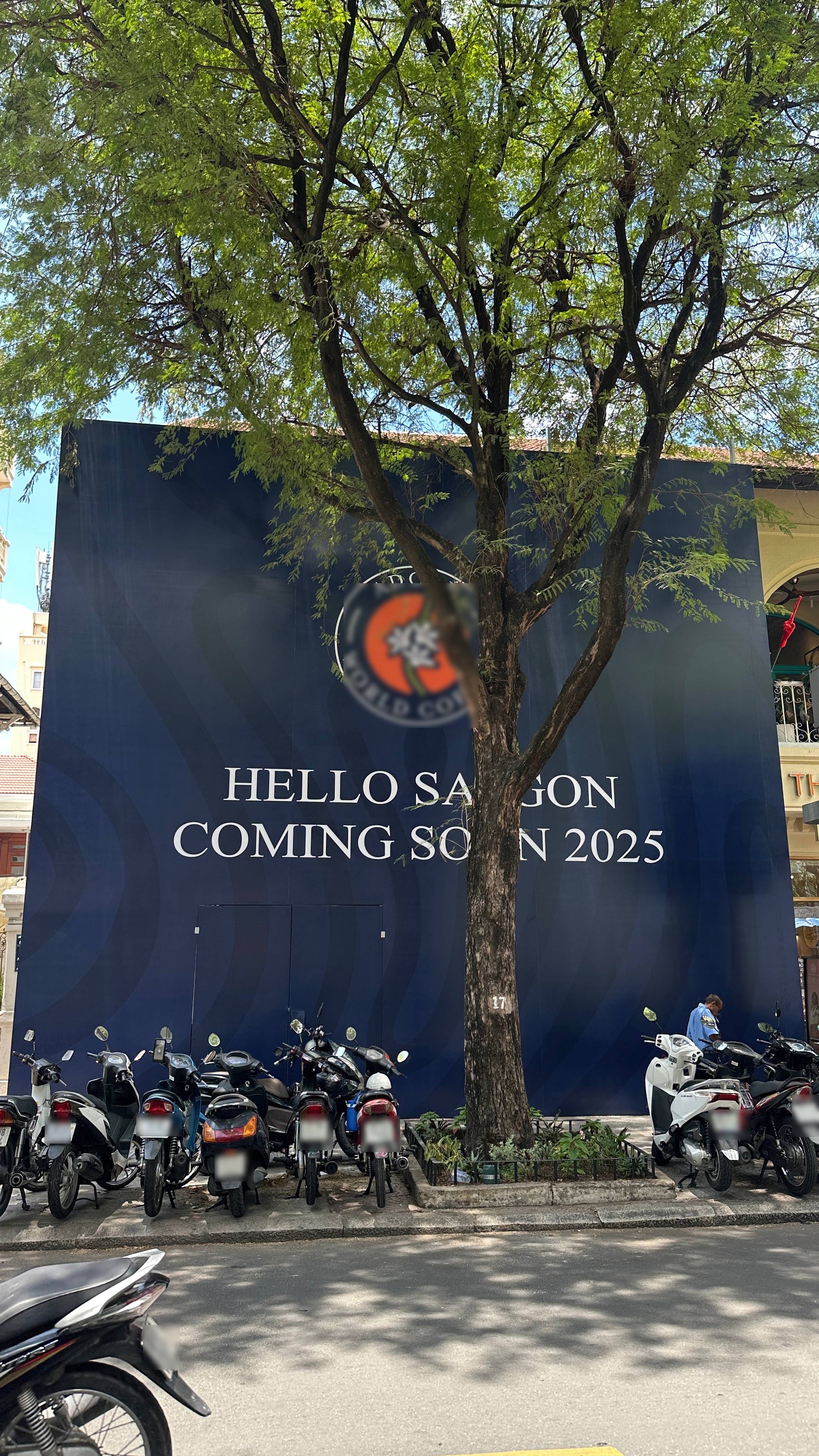 HOT: Mặt bằng 750 triệu/tháng nơi Starbucks Hàn Thuyên gây sốt một thời đã có thương hiệu mới thế chỗ sau hơn 8 tháng?- Ảnh 2.