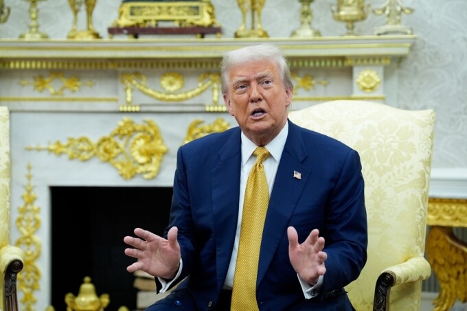 Tổng thống Donald Trump phát biểu tại Nhà Trắng ngày 22/7. Ảnh: Reuters