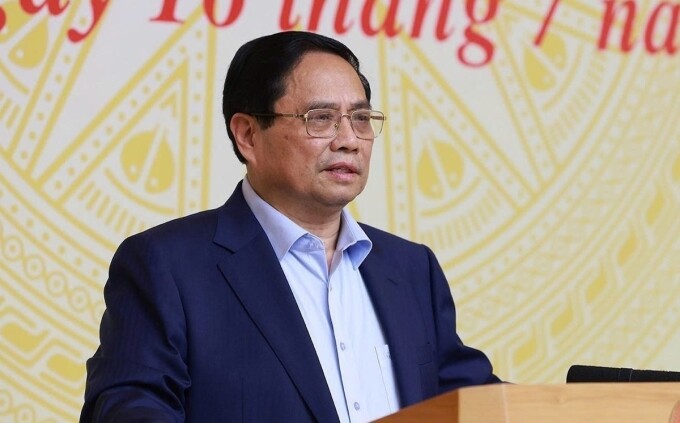 Thủ tướng Phạm Minh Chính chủ trì phiên họp với các địa phương về kịch bản tăng trưởng 2025, sáng 16/7. Ảnh: TTXVN