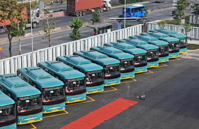 Xe buýt điện kết nối Metro Bến Thành - Suối Tiên đưa vào khai thác cuối năm 2024. Ảnh: Giang Anh