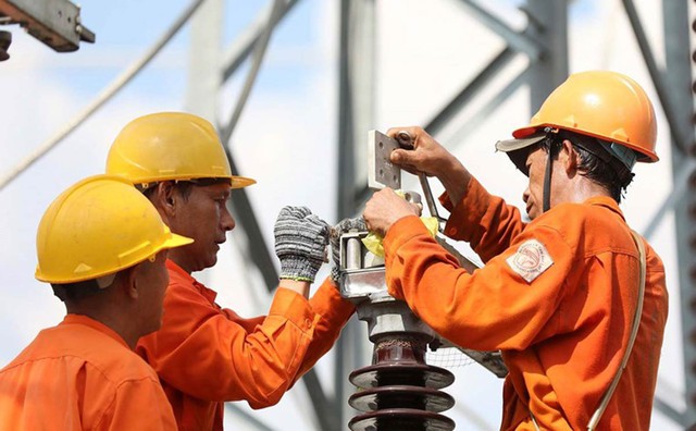 Sếp EVN: Hơn 700 tổ chức bán buôn đang tự định giá điện, chúng tôi không thể kiểm soát- Ảnh 2.