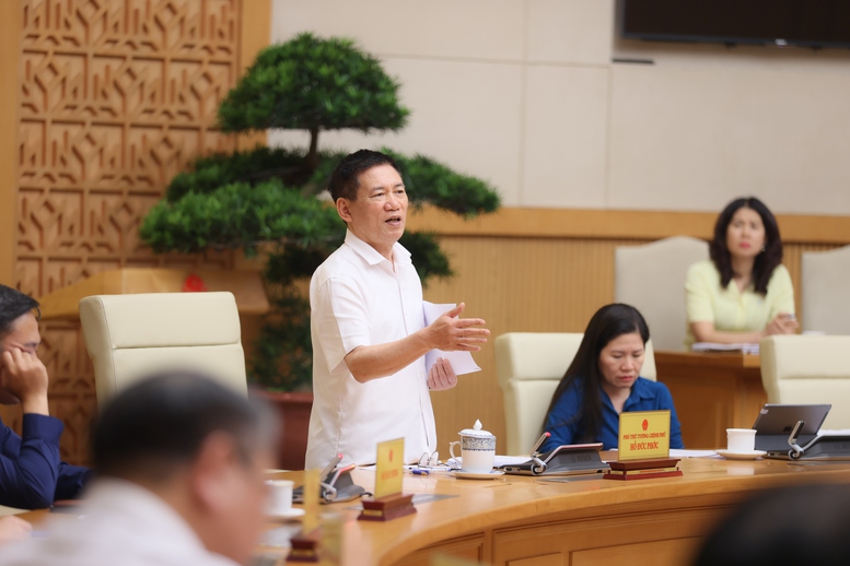 Phó Thủ tướng Hồ Đức Phớc: Cổ phần hóa là để doanh nghiệp mạnh lên chứ không phải bán đất- Ảnh 5. Phó Thủ tướng Hồ Đức Phớc: Cổ phần hóa là để doanh nghiệp mạnh lên chứ không phải bán đất- Ảnh 5.