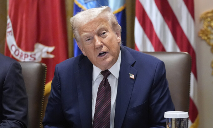 Tổng thống Mỹ Donald Trump tại Nhà Trắng ngày 26/8. Ảnh: AP