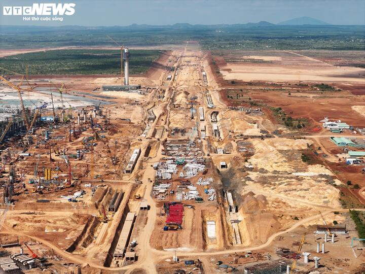 Bộ trưởng Xây dựng: Cần tăng tốc các dự án kết nối sân bay Long Thành- Ảnh 3.