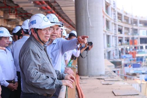Thủ tướng Phạm Minh Chính kiểm tra công trường sân bay Long Thành ngày mùng 4 Tết. Ảnh: VGP/Nhật Bắc.