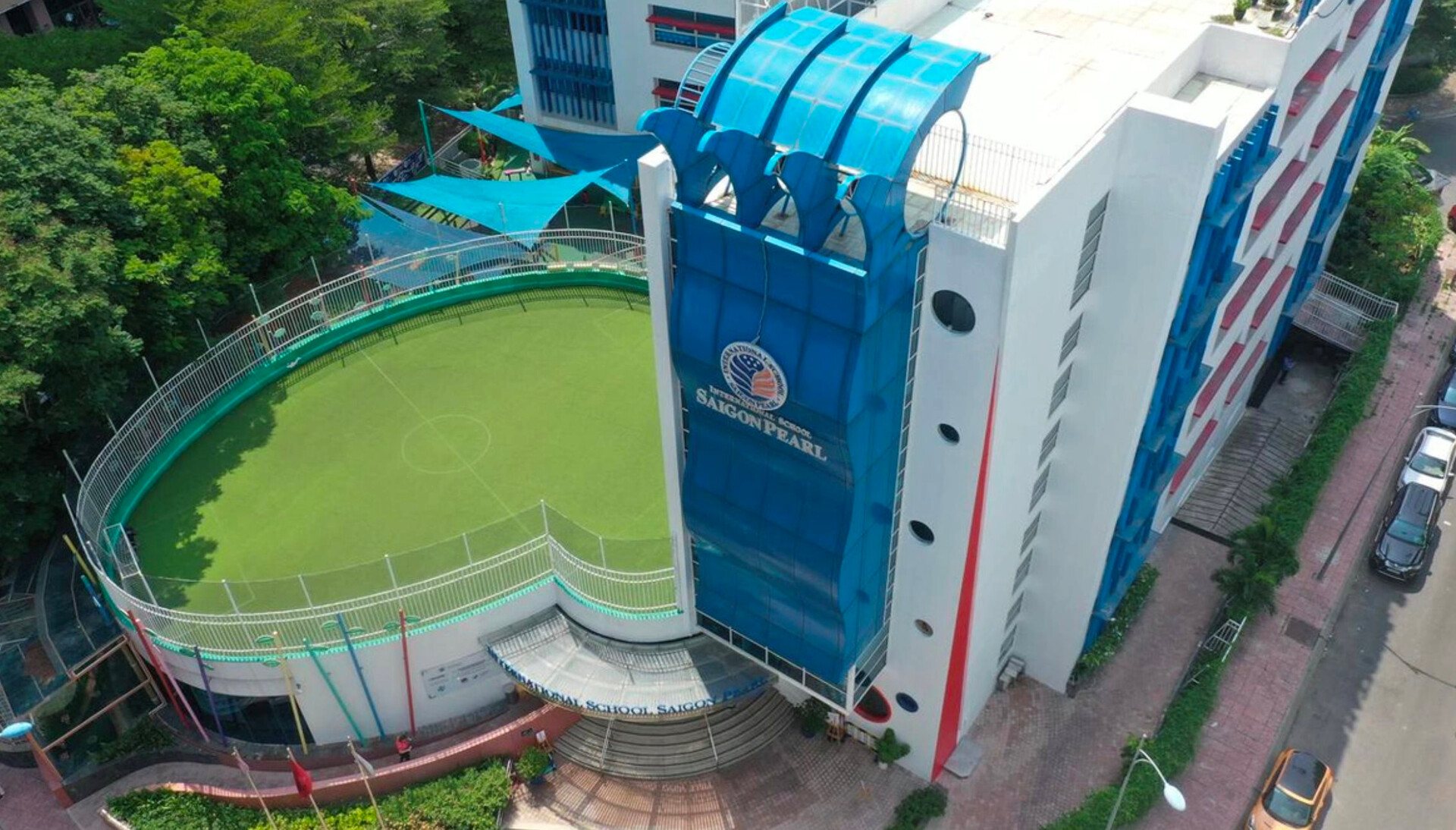 Trường quốc tế tại TP HCM thu học phí hơn 700 triệu đồng bất ngờ thông báo đóng cửa- Ảnh 1. Trường quốc tế tại TP HCM thu học phí hơn 700 triệu đồng bất ngờ thông báo đóng cửa- Ảnh 1.