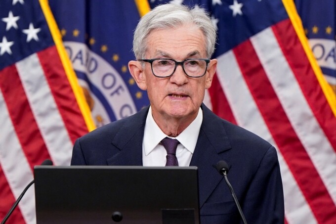 Chủ tịch Cục Dự trữ liên bang Mỹ (Fed) Jerome Powell trong cuộc họp báo ngày 17/9. Ảnh: Reuters