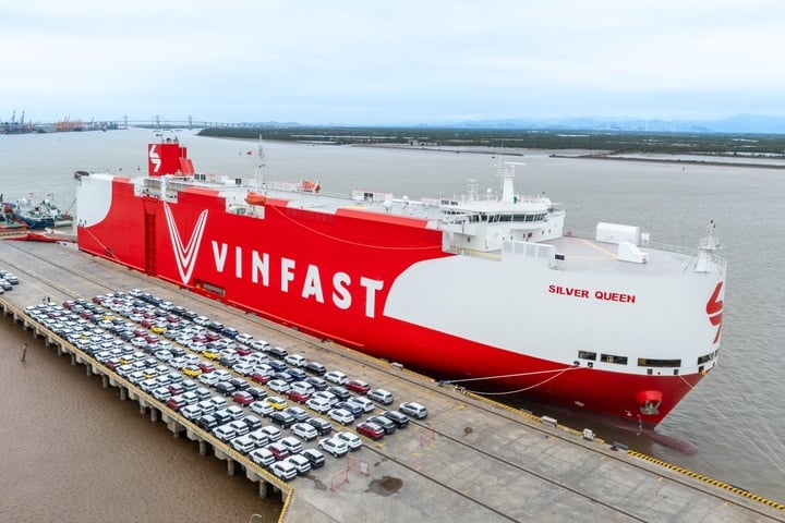 VinFast xuất khẩu 2.500 ô tô điện sang Indonesia- Ảnh 2. VinFast xuất khẩu 2.500 ô tô điện sang Indonesia- Ảnh 2.