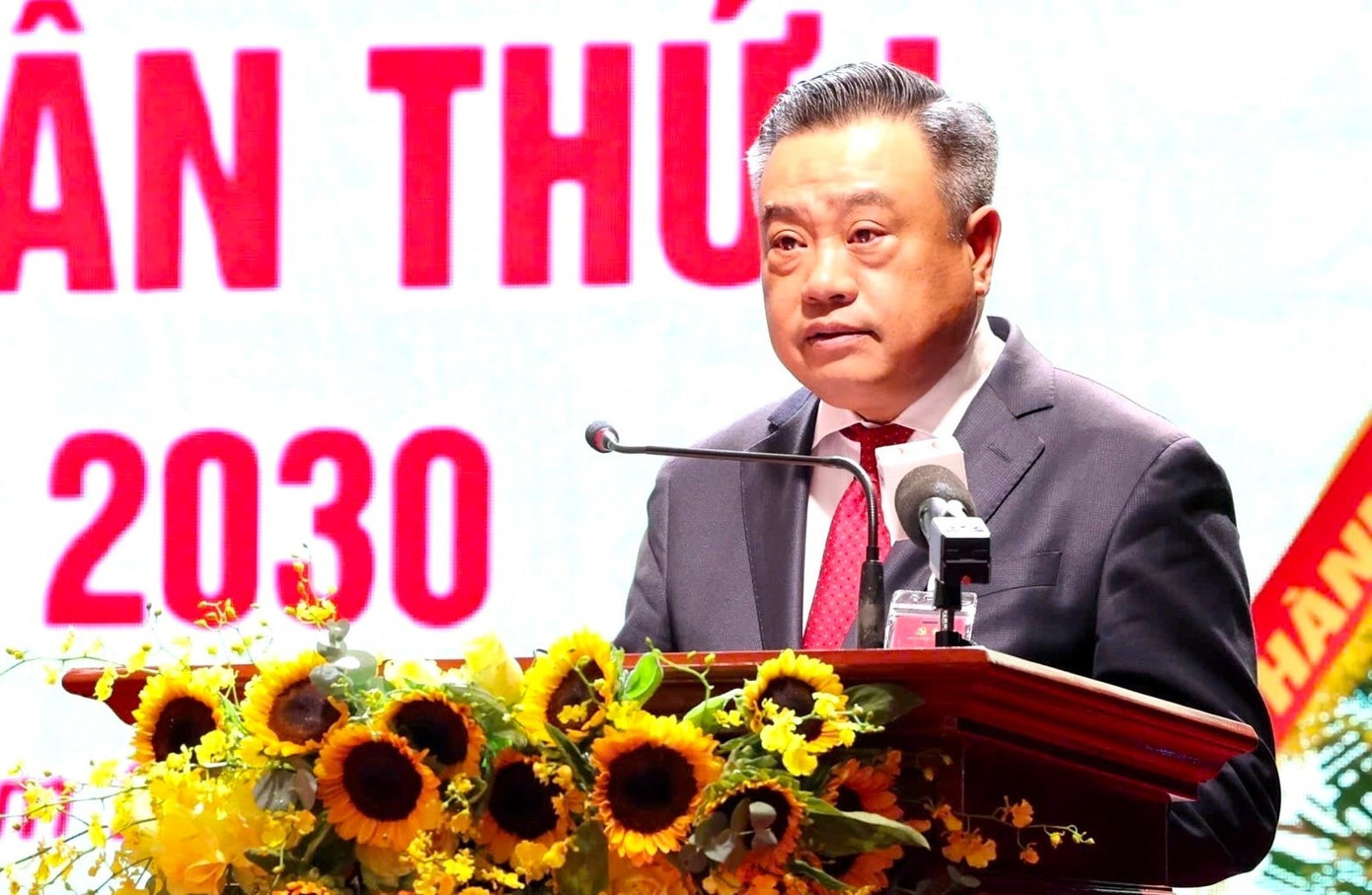 Hà Nội đặt mục tiêu GDP/người đạt 13.000 USD vào năm 2030- Ảnh 1. Hà Nội đặt mục tiêu GDP/người đạt 13.000 USD vào năm 2030- Ảnh 1.