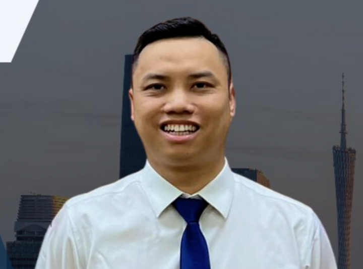 Quang Linh Vlogs bị bắt: Lời thức tỉnh cho người trẻ 'ngụp lặn' làm giàu từ mạng xã hội- Ảnh 2.