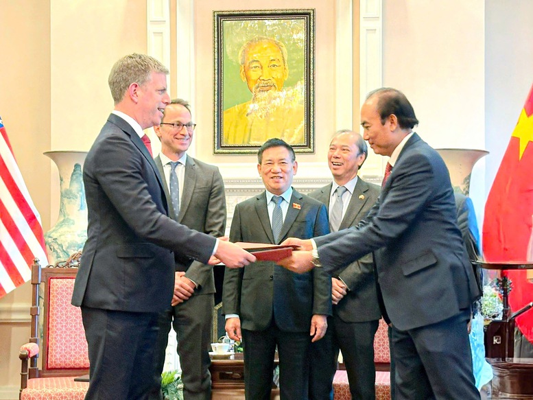 Vietjet và AV AirFinance ký kết hợp tác 300 triệu USD phát triển đội bay, nâng tổng kim ngạch với Hoa Kỳ lên 64 tỷ USD- Ảnh 2.