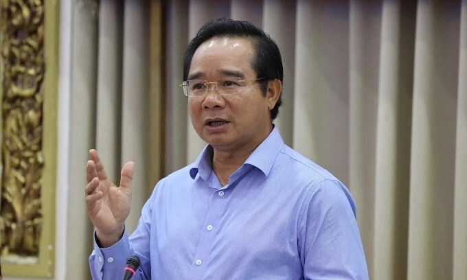 Chủ tịch TP HCM 'thấy xấu hổ' vì giải ngân đầu tư công lẹt đẹt