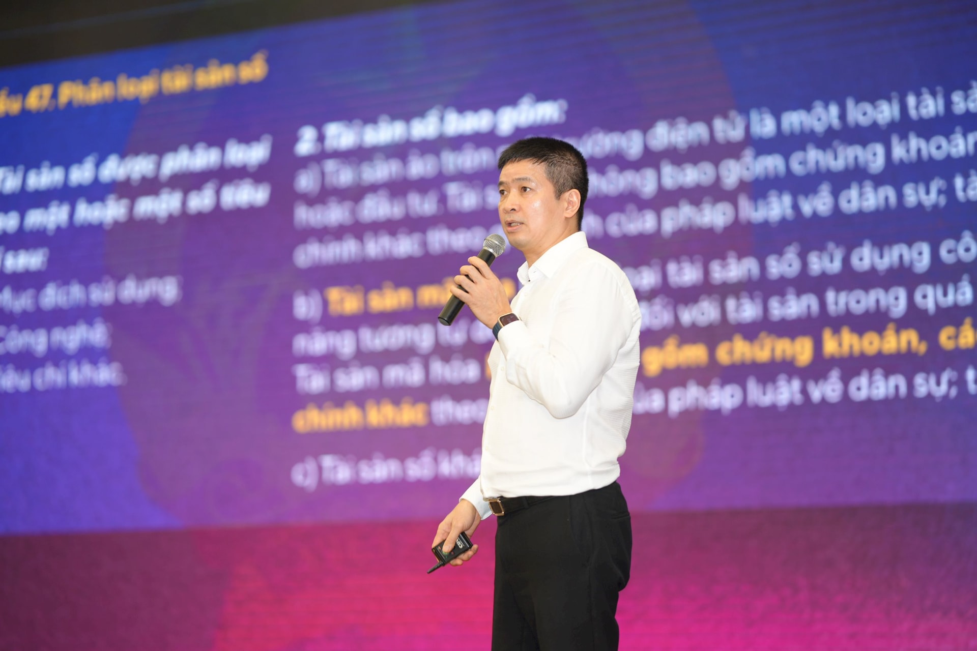 Đại diện A05 Bộ Công an: Đã phát hiện gần 20.000 vụ lừa đảo về tài sản mã hoá, gây thiệt hại trên 12.000 tỷ đồng- Ảnh 2. Đại diện A05 Bộ Công an: Đã phát hiện gần 20.000 vụ lừa đảo về tài sản mã hoá, gây thiệt hại trên 12.000 tỷ đồng- Ảnh 2.