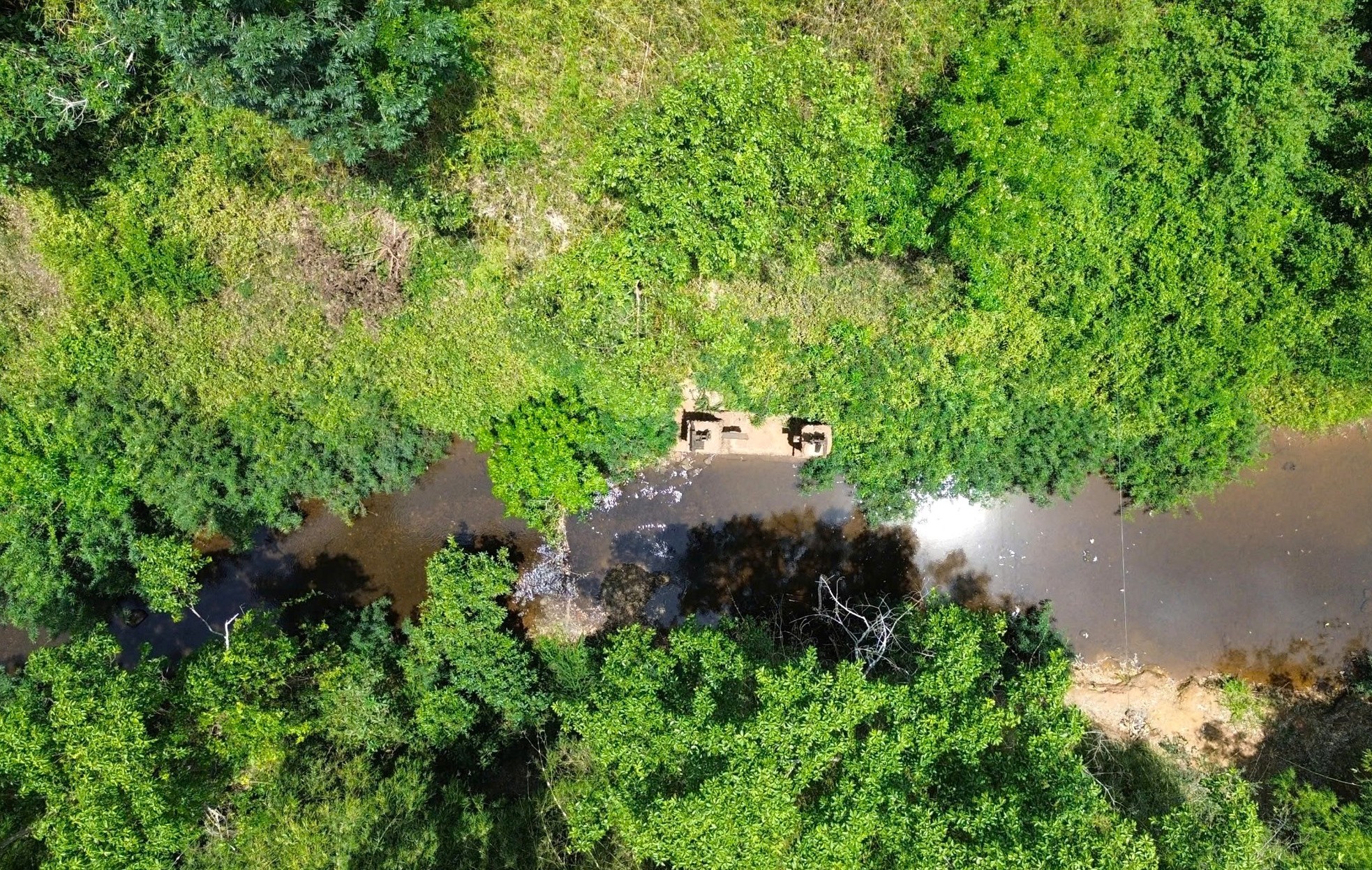 Hình ảnh tuyến đường duy nhất nối Bình Phước với Đồng Nai nhưng bị ngăn cách- Ảnh 4.