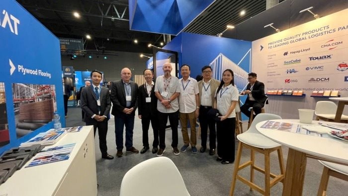 Hòa Phát mang container “Made in Vietnam” đến Triển lãm thế giới, ký hợp đồng với đối tác Mỹ và châu Âu ngay tại sự kiện- Ảnh 1.