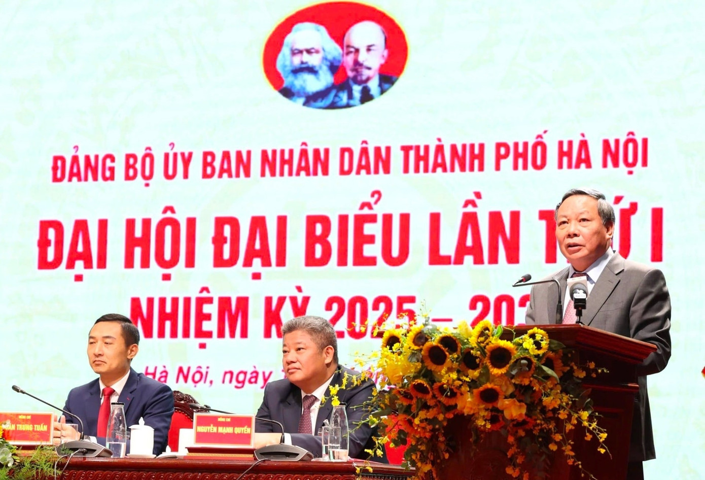 Hà Nội đặt mục tiêu GDP/người đạt 13.000 USD vào năm 2030- Ảnh 3. Hà Nội đặt mục tiêu GDP/người đạt 13.000 USD vào năm 2030- Ảnh 3.