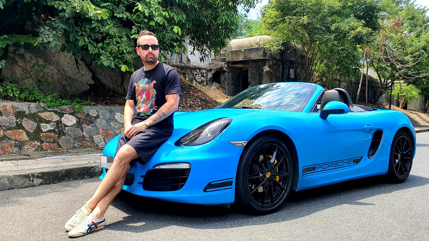 Việt Nam có 1 chủ tịch rất lạ: Xuất thân trẻ mồ côi, sáng lập chuỗi nhà thuốc lớn sau lần ngộ độc thuốc giả- Ảnh 6.