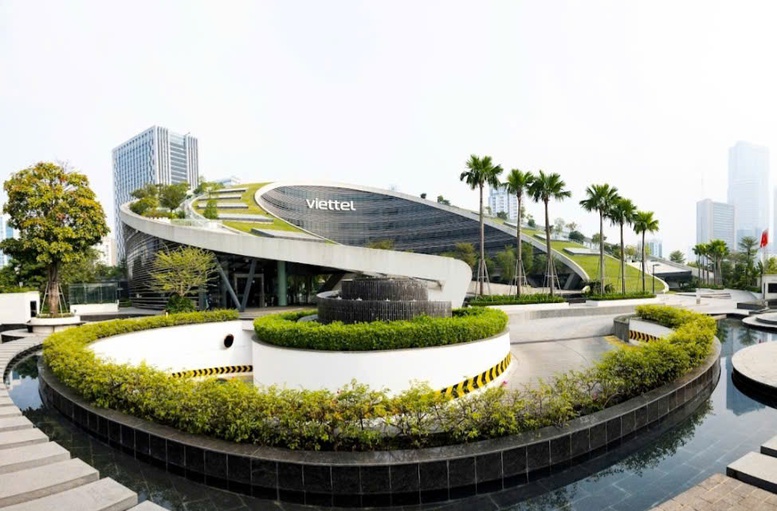 Viettel: Cơ cấu lợi nhuận hợp lý để có ngân sách nghiên cứu và sản xuất chế tài, vũ khí- Ảnh 2. Viettel: Cơ cấu lợi nhuận hợp lý để có ngân sách nghiên cứu và sản xuất chế tài, vũ khí- Ảnh 2.