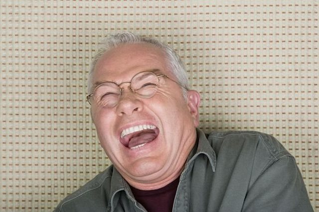 Nắm 1 cổ phiếu giá 13 nghìn, cổ đông có thể trúng ngay 500 triệu, 1 chỉ vàng, iPhone 16 khi đi họp ĐHCĐ Nắm 1 cổ phiếu giá 13 nghìn, cổ đông có thể trúng ngay 500 triệu, 1 chỉ vàng, iPhone 16 khi đi họp ĐHCĐ