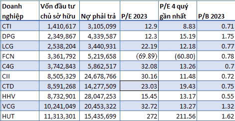 z6088423312876_4cfea2a17e82356bbeaa779aa5f49efd