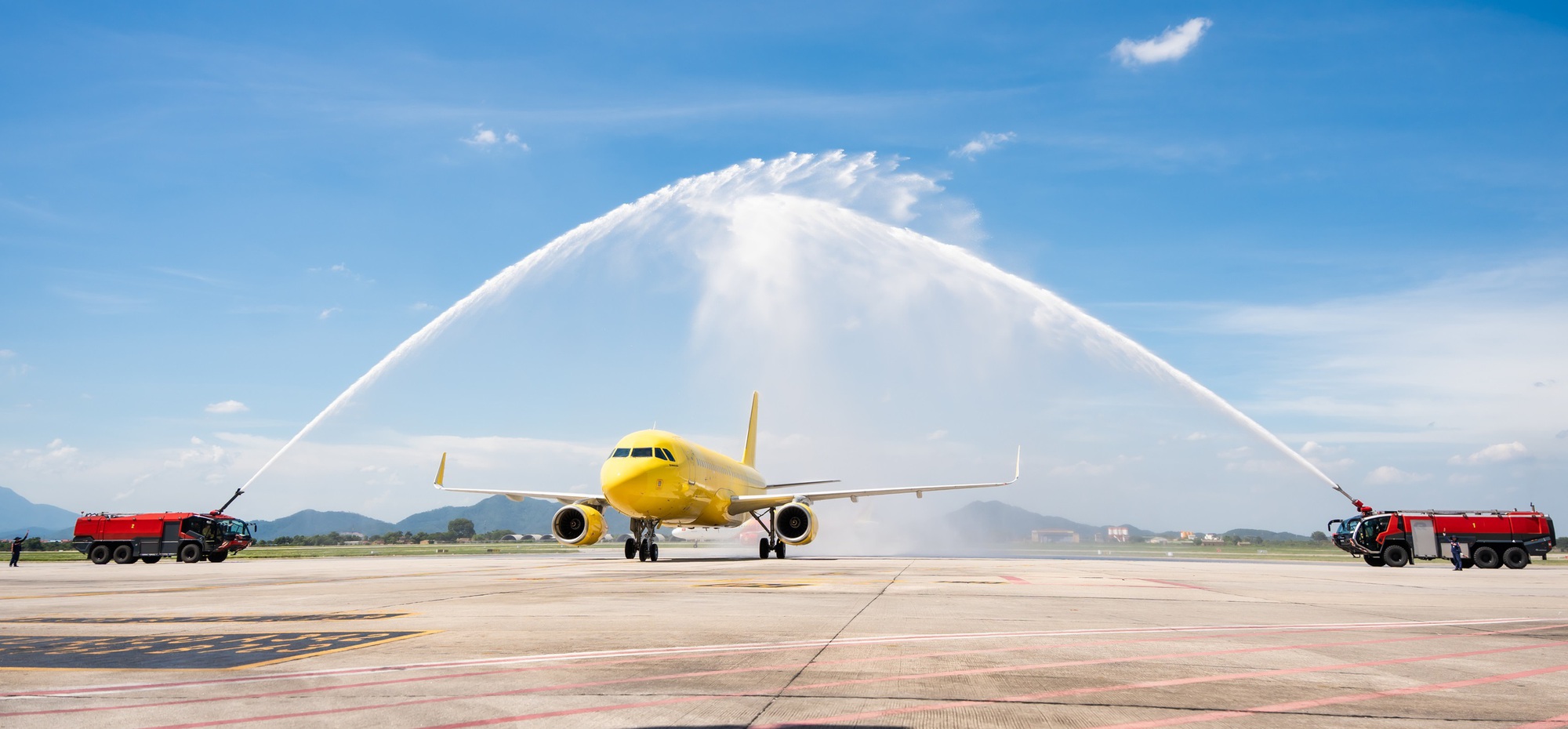 Quá nhanh: Hãng hàng không của Chủ tịch Đỗ Vinh Quang tiếp nhận chiếc máy bay thứ hai- Ảnh 1.