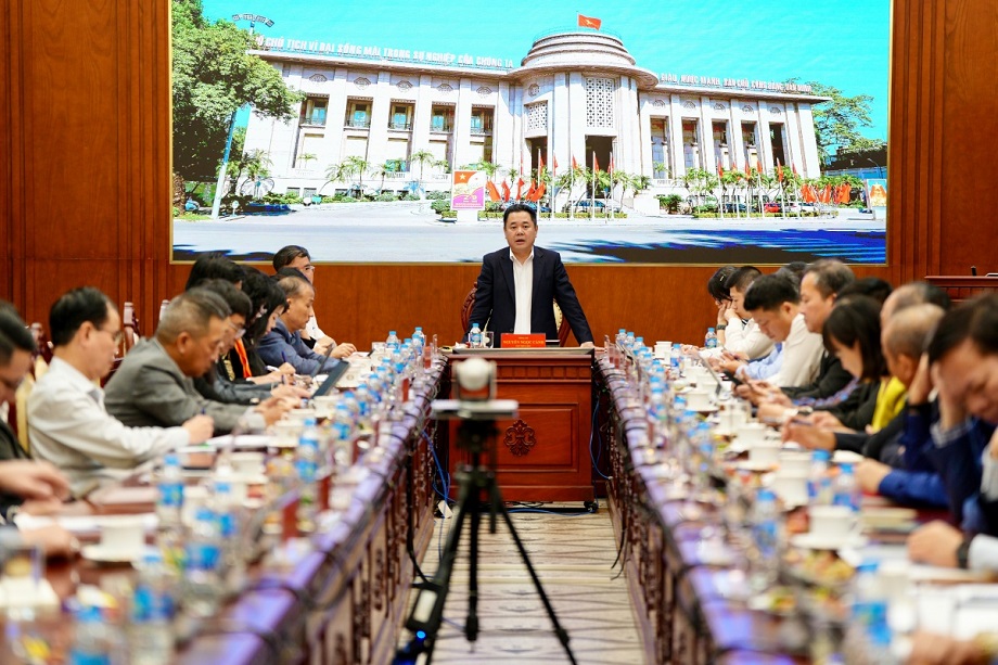 Ngành ngân hàng sẵn sàng triển khai gói tín dụng 500.000 tỷ cho vay đầu tư hạ tầng, công nghệ số- Ảnh 1.