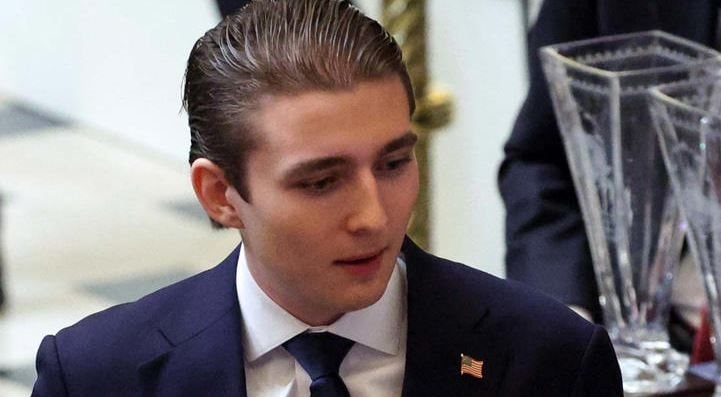 Forbes ước tính con trai út Tổng thống Mỹ Donald Trump đang sở hữu khối tài sản lên tới 150 triệu USD ở tuổi 19- Ảnh 1.