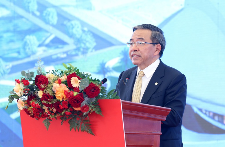 Tổng Bí thư Tô Lâm dự lễ khởi công xây dựng sân vận động tiên tiến hàng đầu thế giới- Ảnh 8. Tổng Bí thư Tô Lâm dự lễ khởi công xây dựng sân vận động tiên tiến hàng đầu thế giới- Ảnh 8.